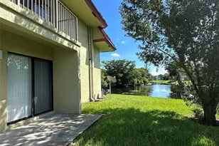 3256 NW 104th Ave, Coral Springs, FL 33065 - Photo 13