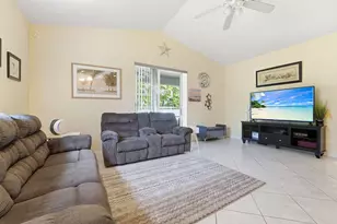 17664 Cinquez Park Rd W, Jupiter, FL 33458 - Photo 9