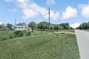 545 Bald Cypress Ave, Clewiston, FL 33440 - Photo 5