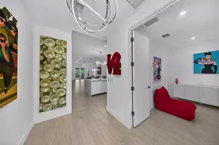 21 NE 25th St, Wilton Manors, FL 33305 - Photo 27