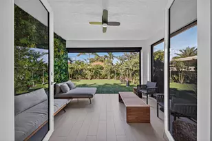 21 NE 25th St, Wilton Manors, FL 33305 - Photo 33