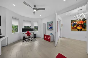 21 NE 25th St, Wilton Manors, FL 33305 - Photo 29