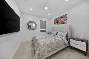 21 NE 25th St, Wilton Manors, FL 33305 - Photo 21