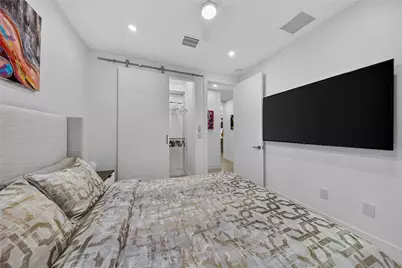 21 NE 25th Street, Wilton Manors, FL 33305 - Photo 23