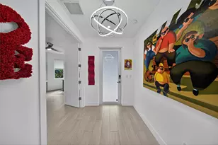 21 NE 25th St, Wilton Manors, FL 33305 - Photo 31