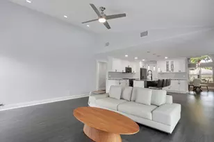 2 Old Fence Rd, Palm Beach Gardens, FL 33418 - Photo 5