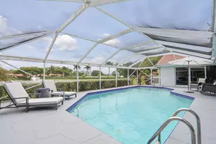 2 Old Fence Rd, Palm Beach Gardens, FL 33418 - Photo 7