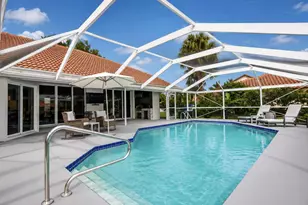2 Old Fence Rd, Palm Beach Gardens, FL 33418 - Photo 11