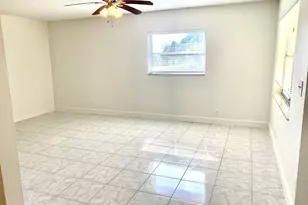 260 NW 19th St, Boca Raton, FL 33432 - Photo 11