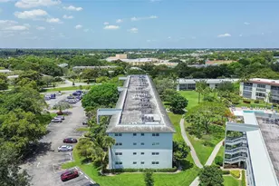 2804 Victoria Way, Coconut Creek, FL 33066 - Photo 29