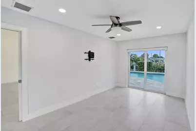 320 SE 5th Avenue, Pompano Beach, FL 33060 - Photo 41