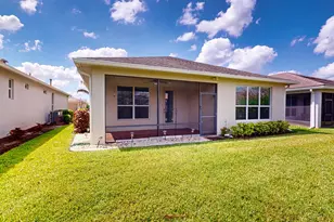 9828 SW Trumpet Tree Cir, Port Saint Lucie, FL 34987 - Photo 17