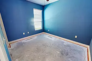 9828 SW Trumpet Tree Cir, Port Saint Lucie, FL 34987 - Photo 11