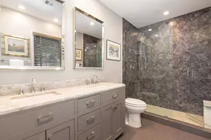 294 Queens Ct, West Palm Beach, FL 33401 - Photo 21