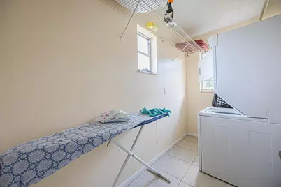1125 NW 27th Avenue, Fort Lauderdale, FL 33311 - Photo 17