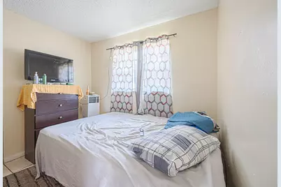 1125 NW 27th Avenue, Fort Lauderdale, FL 33311 - Photo 7
