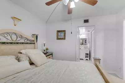 23247 N Barwood Ln Lane N #305, Boca Raton, FL 33428 - Photo 21