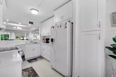 23247 N Barwood Ln Lane N #305, Boca Raton, FL 33428 - Photo 11