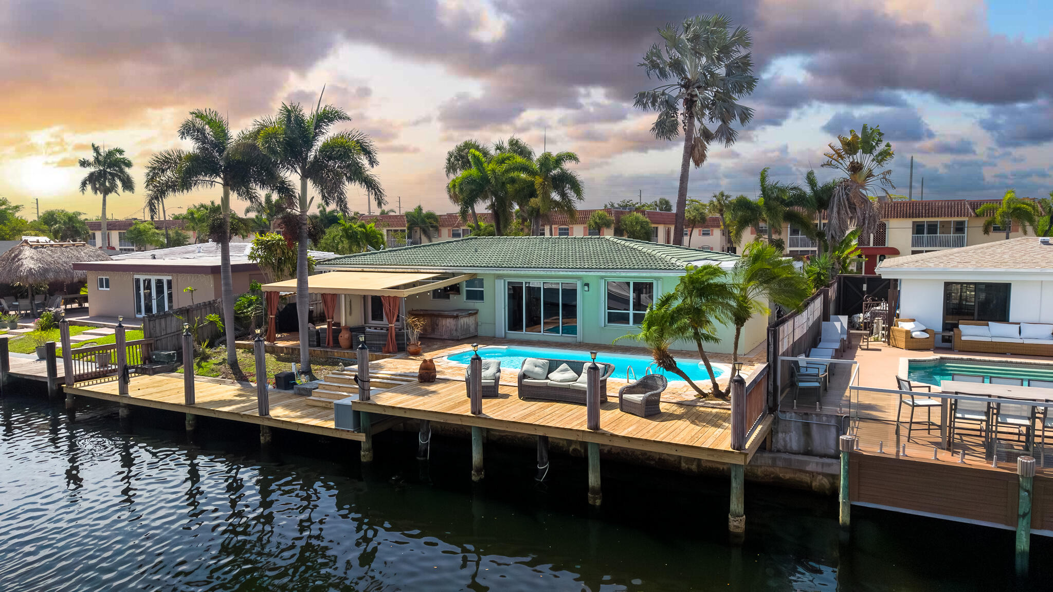 101 SE 14th St - 101 SE 14th St, Pompano Beach, FL 33060 Luxury Property | Jose Angel Pina