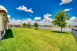 12793 NW Copper Creek Dr, Port Saint Lucie, FL 34987 - Photo 19