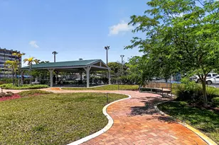 1200 St Charles Pl, Pembroke Pines, FL 33026 - Photo 49