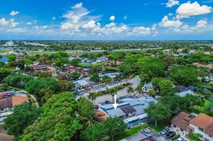 4003 W Woodscape Dr, Miramar, FL 33023 - Photo 41