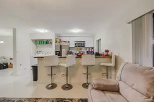 4003 W Woodscape Dr, Miramar, FL 33023 - Photo 11