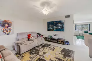 4003 W Woodscape Dr, Miramar, FL 33023 - Photo 9