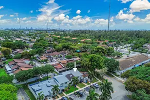 4003 W Woodscape Dr, Miramar, FL 33023 - Photo 47