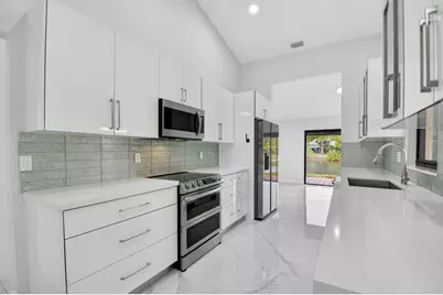 6545 Las Flores Drive, Boca Raton, FL 33433 - Photo 13