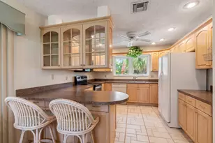 1166 Beach Rd, Singer Island, FL 33404 - Photo 27