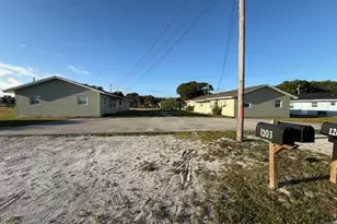 1205 Ave K, Fort Pierce, FL 34950 - Photo 3