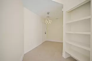 13400 NW 5th Ct, Plantation, FL 33325 - Photo 5