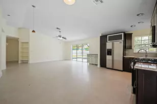 13400 NW 5th Ct, Plantation, FL 33325 - Photo 7
