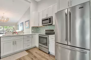 229 Cypress Point Dr, Palm Beach Gardens, FL 33418 - Photo 13