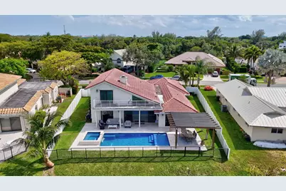 749 Camino Lakes Circle, Boca Raton, FL 33486 - Photo 31