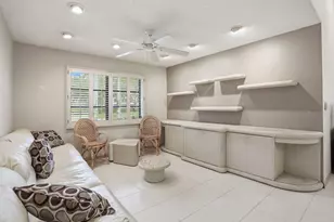 6329 Royal Manor Cir, Delray Beach, FL 33484 - Photo 13