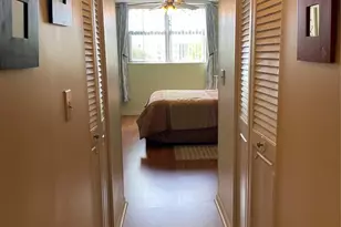 2860 Somerset Dr, Lauderdale Lakes, FL 33311 - Photo 15