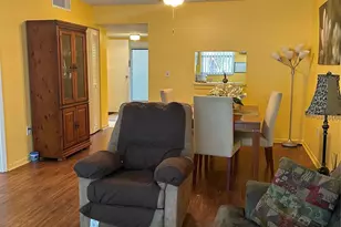 2860 Somerset Dr, Lauderdale Lakes, FL 33311 - Photo 9