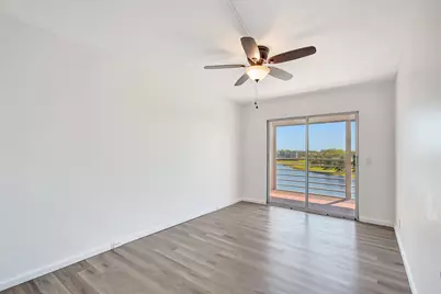 4015 Cornwall A, Boca Raton, FL 33434 - Photo 21