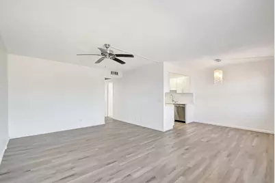 4015 Cornwall A, Boca Raton, FL 33434 - Photo 3