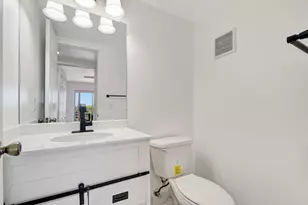 4015 Cornwall A, Boca Raton, FL 33434 - Photo 19