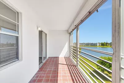 4015 Cornwall A, Boca Raton, FL 33434 - Photo 23
