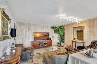 5550 N Ocean Dr, Singer Island, FL 33404 - Photo 5