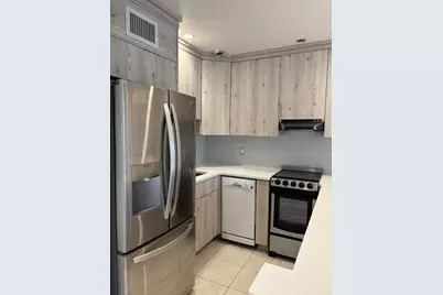 223 Coventry J #223, West Palm Beach, FL 33417 - Photo 11