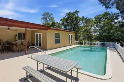 128 Barberton Road, Lake Worth, FL 33467 - Photo 11