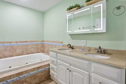 128 Barberton Road, Lake Worth, FL 33467 - Photo 23