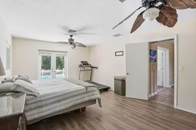 128 Barberton Road, Lake Worth, FL 33467 - Photo 21