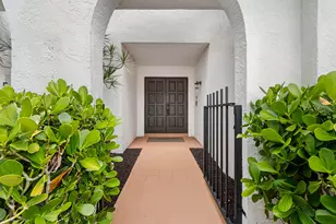 7674 Solimar Cir, Boca Raton, FL 33433 - Photo 3