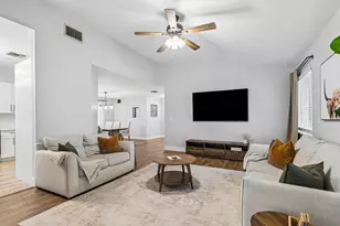 7674 Solimar Cir, Boca Raton, FL 33433 - Photo 13